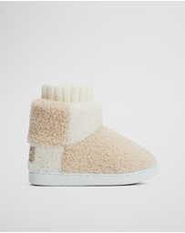 Country Road - Piper Slipper Boot