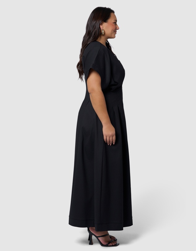 Pink Dusk by Curve Project - Magnetic Pull Maxi Dress
