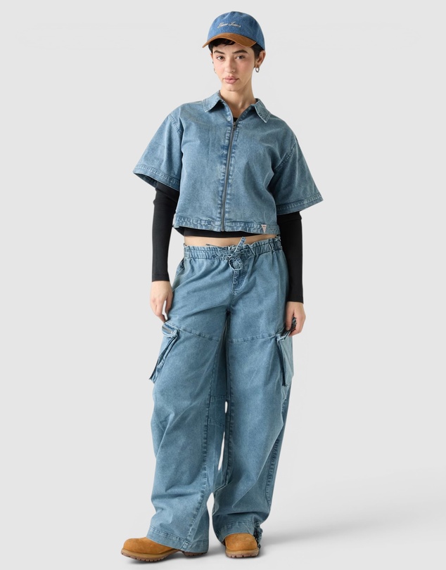 GUESS Originals - GUESS Originals Cropped Zipped Shirt