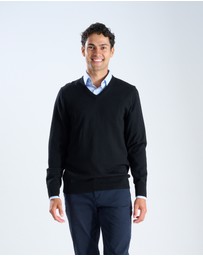 3 Wise Men - 3 Wise Men Fisher V Neck Merino Knit - Black
