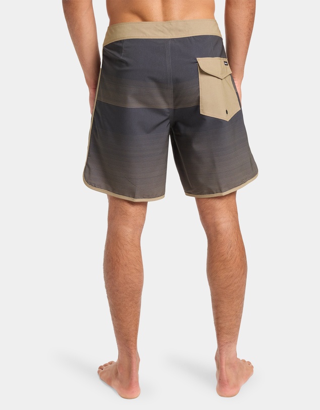 Quiksilver - Mens Surfsilk 18