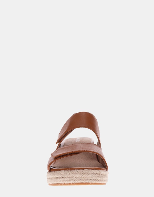 Mia Vita - Deanne Wedge Sandal - Tan