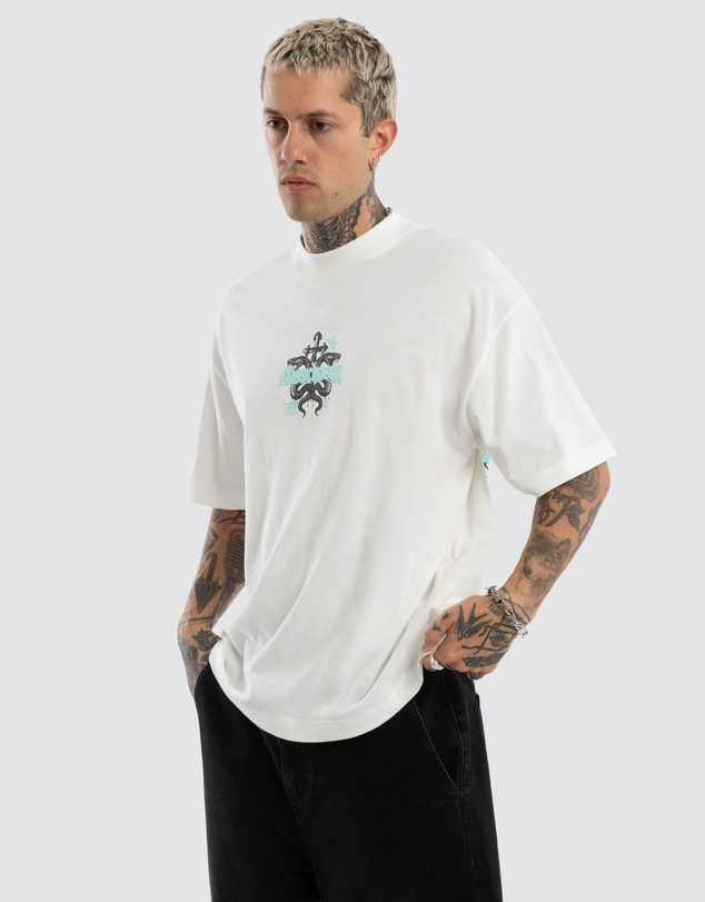 Kiss Chacey - Despair Street Tee