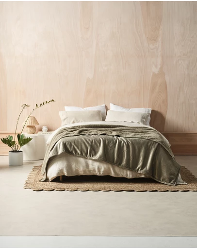 Linen House - Sena Blanket