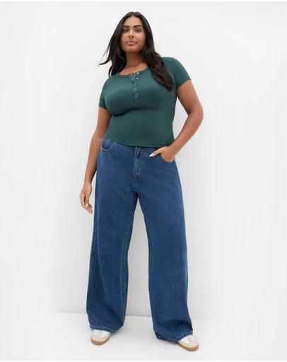 City Chic - Kara Henley Rib Tee