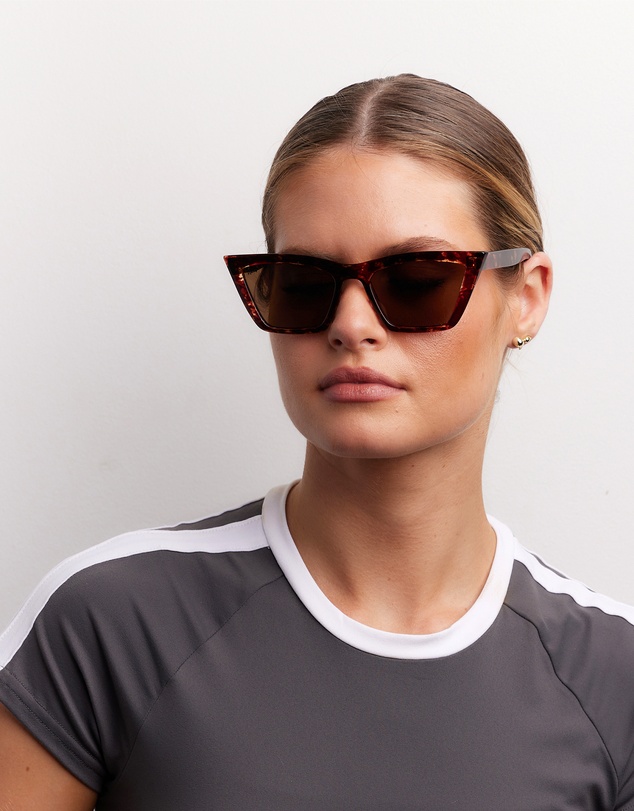 Reality Eyewear - Lizzette