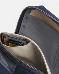 Bellroy - Tech Kit Compact