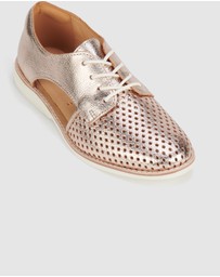 Rollie - Sidecut Punch Shoe