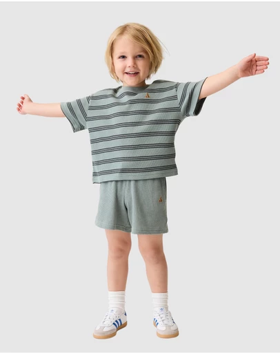 GAP - Brannan Heavy Waffle Icon Shorts - Babies-Kids