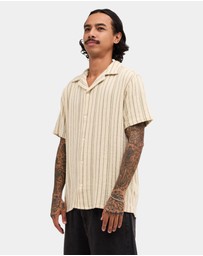 RVCA - Mens Vacancy Stripe Short Sleeve Shirt