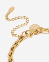 Lovisa - Waterproof Gold Plated Stainless Steel Teardrop Chain Link Bracelet