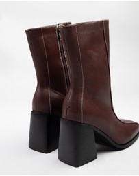 RAID - Jacker high block heeled boots in brown