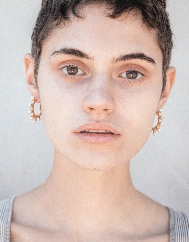 Haze & Glory - ICONIC EXCLUSIVE - Earrings Sun of Pearl Huggie 925 Sterling Silver Gold-Plated