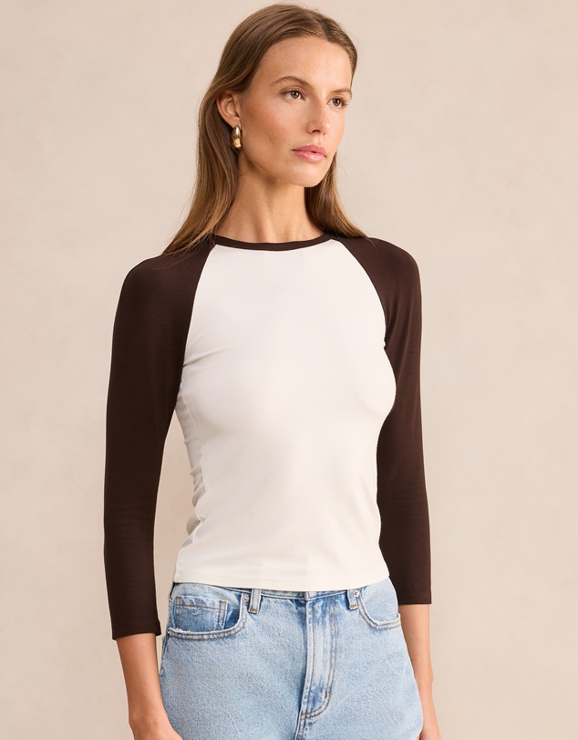 Forever New - Sasha Contrast Raglan Sleeves Top