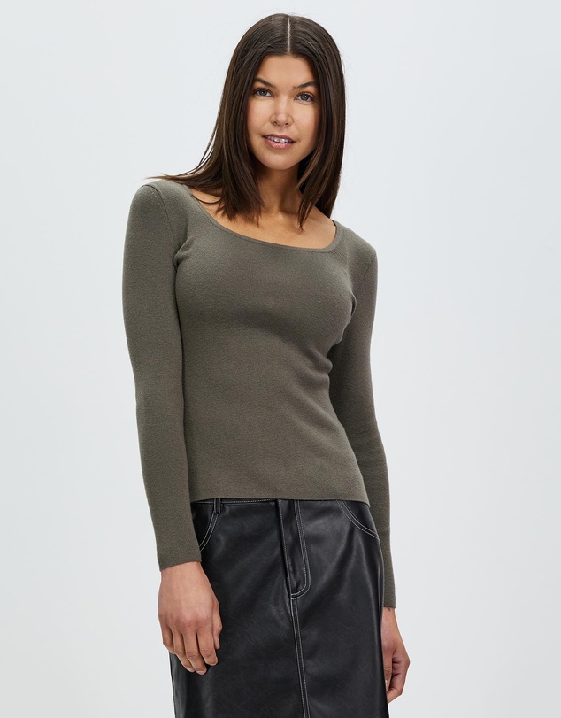 Honey and Beau - Round Neck Base Top
