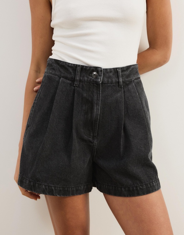 Atmos&Here - Devon Pleated Denim Shorts