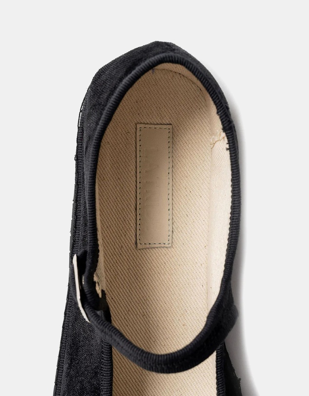 La Tribe - Sofia Flats