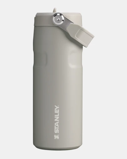 Stanley 1913 - The IceFlow™ AeroLight™ Flip Straw Water Bottle 16oz