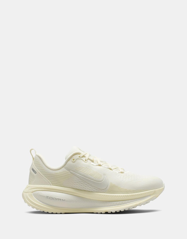 Nike - Vomero 18 - Women's
