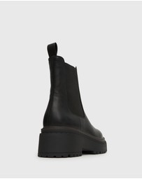 Betts - River Chunky Chelsea Boots