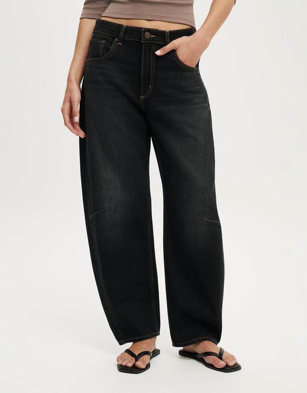 Cotton On - Mid Rise Barrel Jean