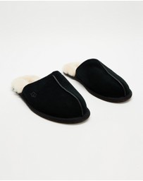 UGG - Classic Scuff Slippers - Men's