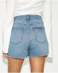 Dazie - Hotel Frayed Denim Shorts