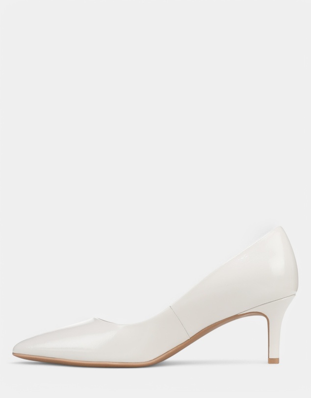 Naturalizer - Everly Kitten Heel - Warm White