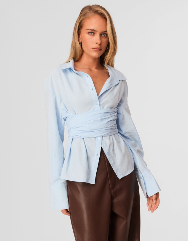 SNDYS - Teigan Cinched Button Shirt