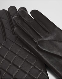 Country Road - Quilted Glove