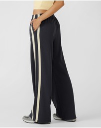 Lorna Jane - Throwback Pants