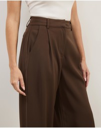 Atmos&Here - Freida Tailored Pants