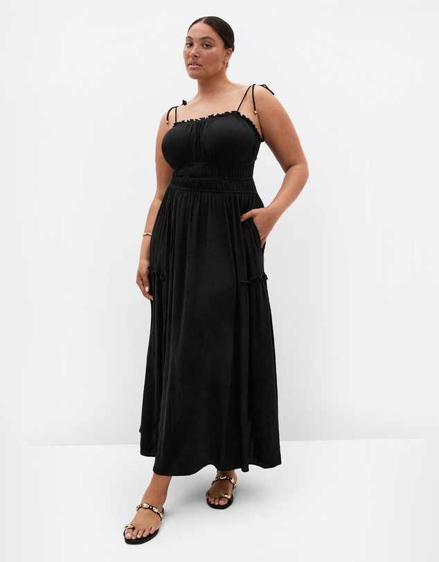 City Chic - Plus size Poolside Shoulder Tie Maxi Dress - black