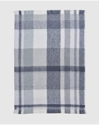 St Albans - Mohair Throw Flinders
