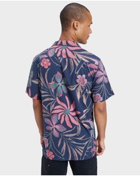 Quiksilver - Mens Beach Club Short Sleeve Shirt