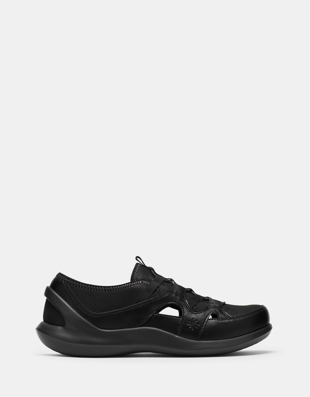 Clarks - Solevana Step Black Interest