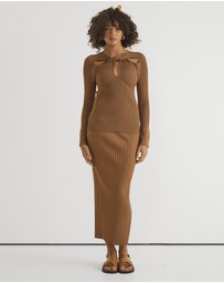 Zerafima - Bow Front Top