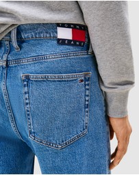 Tommy Jeans - Isaac Relaxed Tapered Jeans