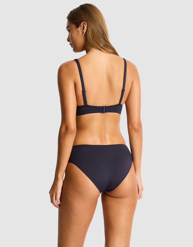 Sea Level Australia - Essentials Longline Underwire Bra