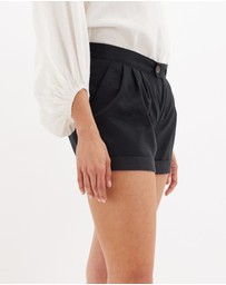 Amelius - Eleanor Tailored Short