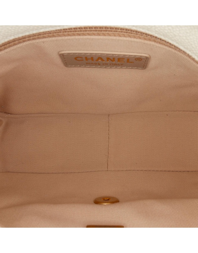 Pre-Loved by Azura Reborn - Pre-Loved chanel Chanel 19 Crossbody Bag Quilted