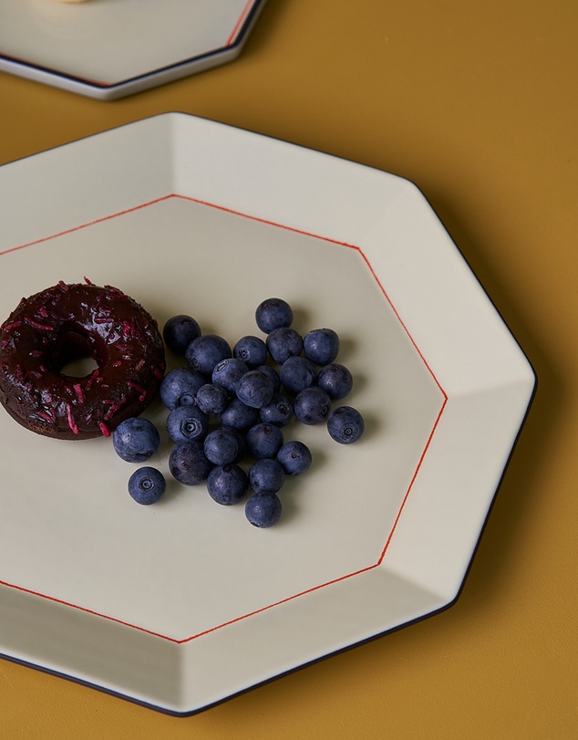 Black Blaze - Gem Dinner Plate