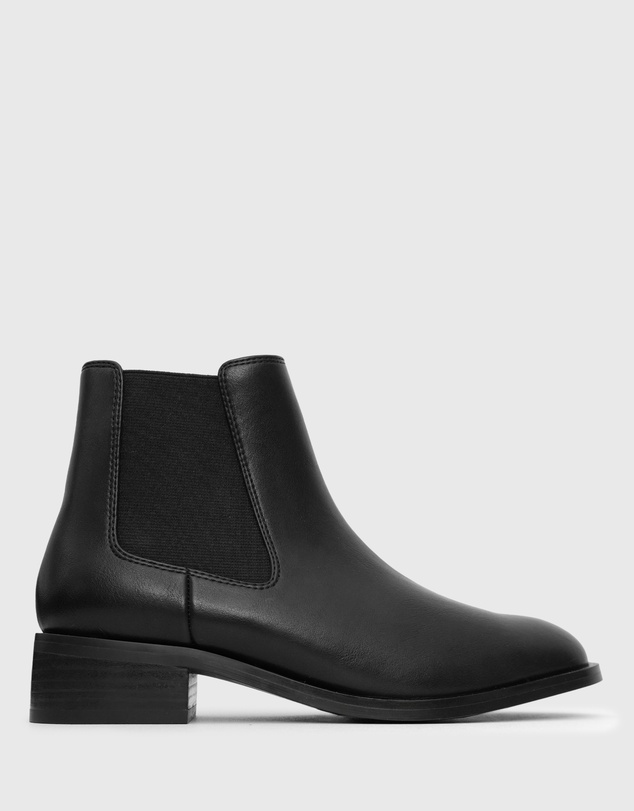 Betts - Wider Fit Edison Chelsea Boots