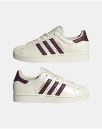 adidas Originals - Superstar II Sneakers - Women's