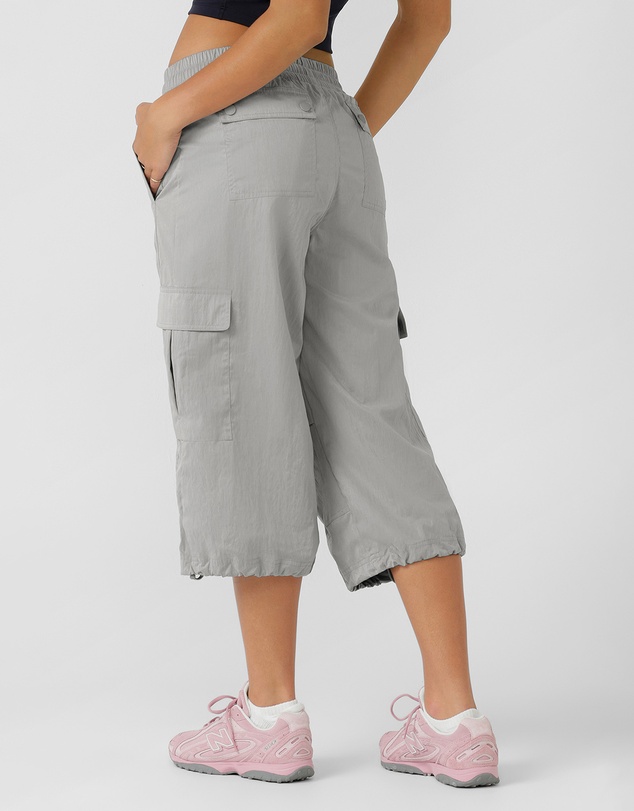 Lorna Jane - Go-To Cropped Cargo Pants
