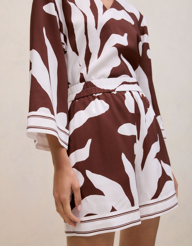 Trenery - Wakame Border Stripe Relaxed Short in Espresso
