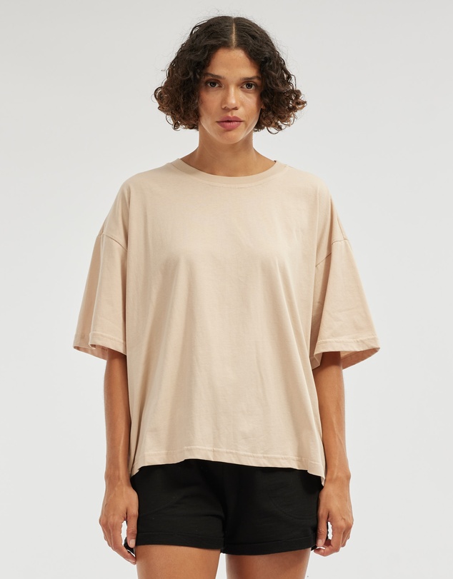 Amelius - Leah Boyfriend Tee