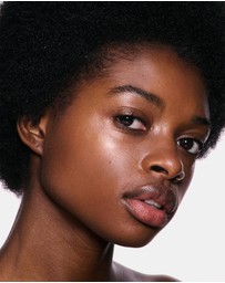 MAC - Skinfinish Lightstruck Liquid Highlighter