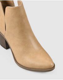 Verali - Santana Cut Out Ankle Boots