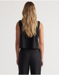 Decjuba - Tess Scallop Top